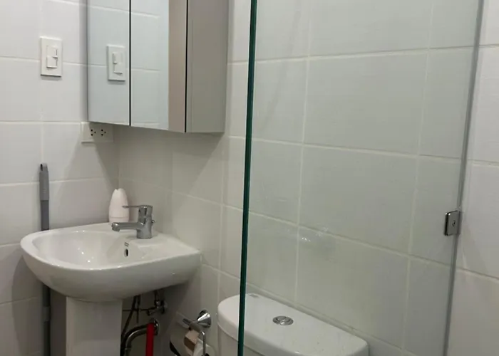Apartment 1 Bedroom Unit At Midpoint Residences *